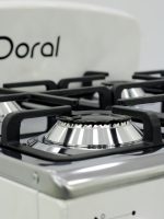 COCINA DORAL DO-201-EB A GAS 4 HORNILLAS Y PARRILLAS GRUESAS - Imagen 2